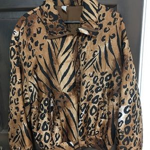 Women’s vintage COACO 100% silk Jaguar print jacket, Large, Rare